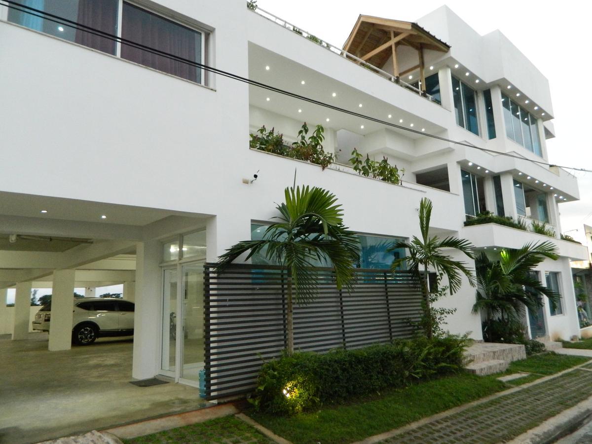 Figaro Hotel Samana Eksteriør bilde