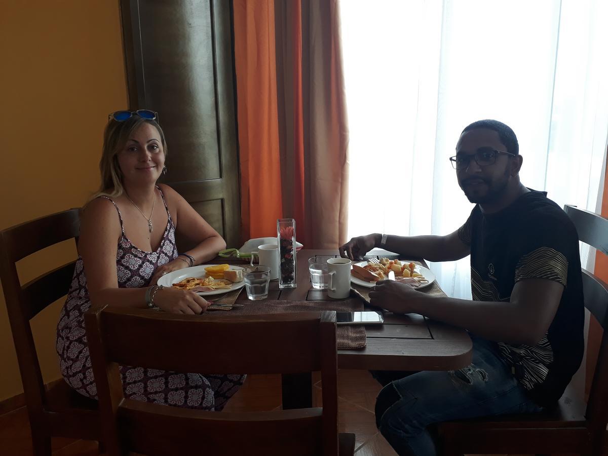 Figaro Hotel Samana Eksteriør bilde